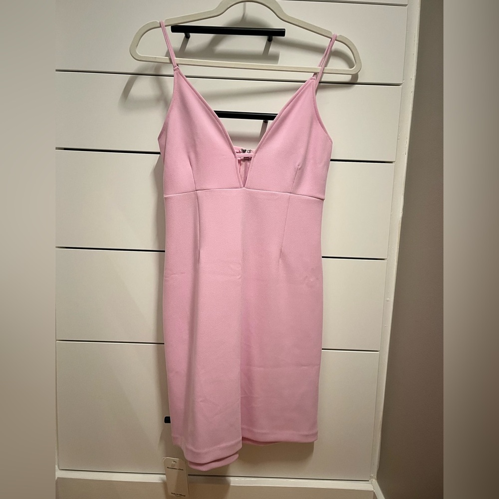 BNWT Abercrombie Keyhole Mini Dress